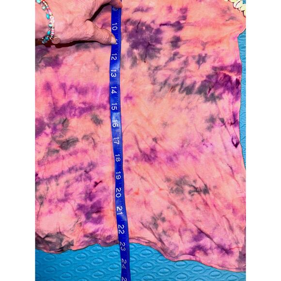 RARE SPELL DESIGNS & THE GYPSY COLLECTIVE HANALEI TIE DYE COWRIE SHELL TANK - Picture 9 of 16